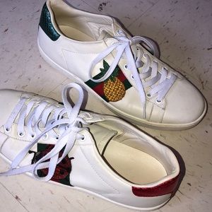 Women’s Gucci sneakers size 7